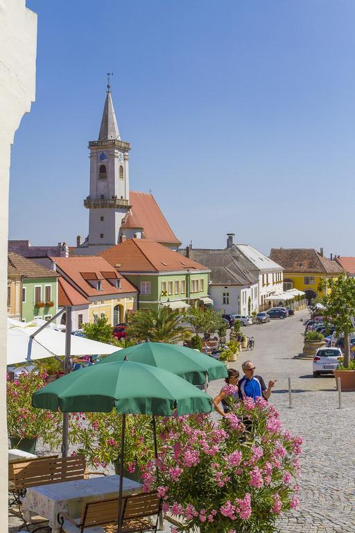 Unser Rosa Haus Fuer Sie Rust Pokój zdjęcie